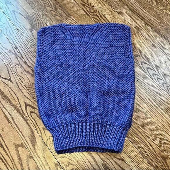 Vintage Lady Ballymoor Hand-knit Sweater Vest / Sweater Tank - Purple - Picture 4 of 9